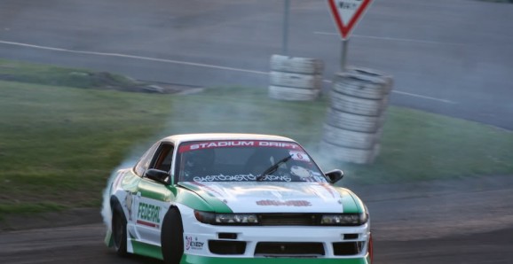 Robby Mounfield in the Federal Tyres RB25 SIL80 circuit drift car